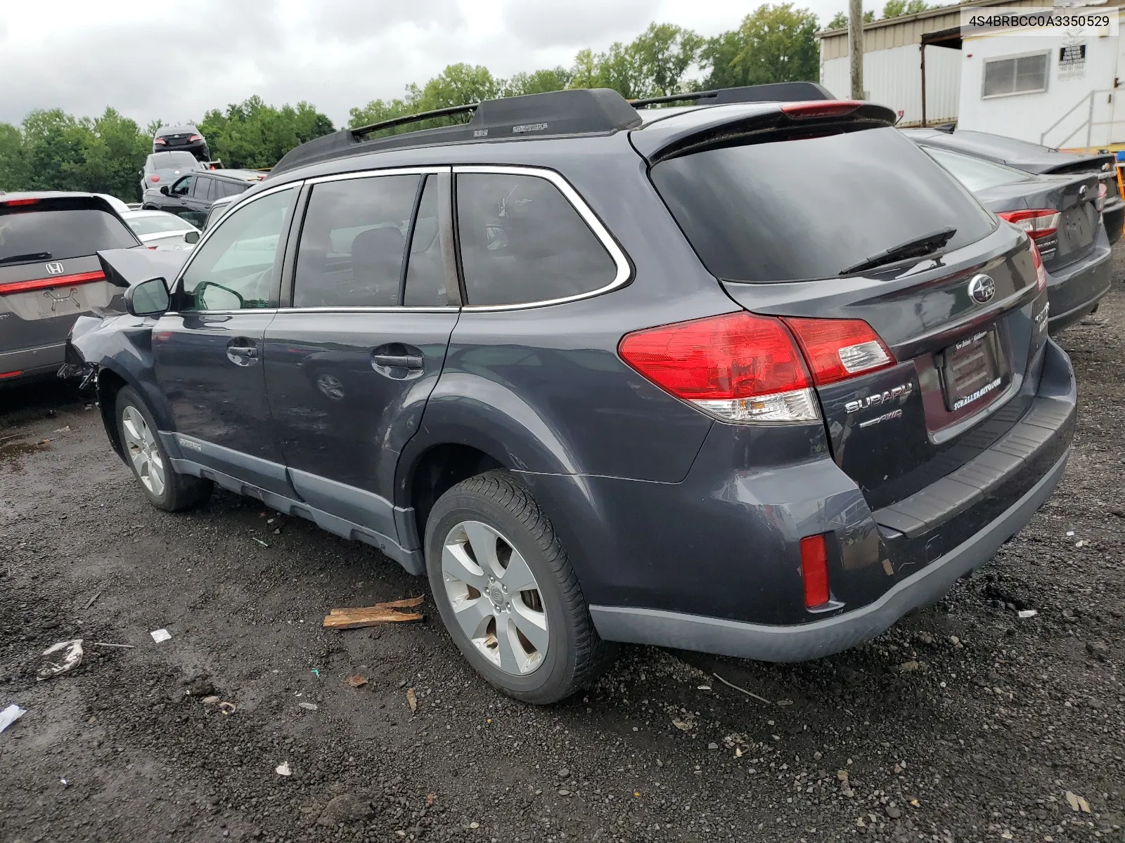 2010 Subaru Outback 2.5I Premium VIN: 4S4BRBCC0A3350529 Lot: 64230344