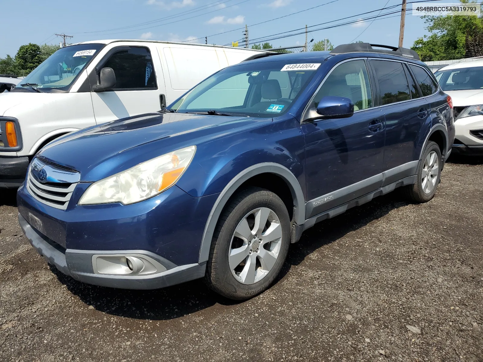 2010 Subaru Outback 2.5I Premium VIN: 4S4BRBCC5A3319793 Lot: 64844004