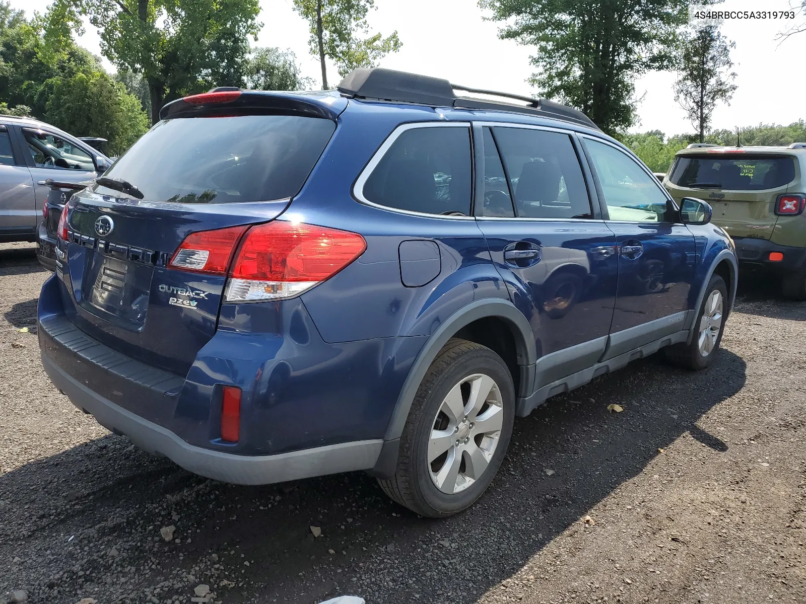 2010 Subaru Outback 2.5I Premium VIN: 4S4BRBCC5A3319793 Lot: 64844004