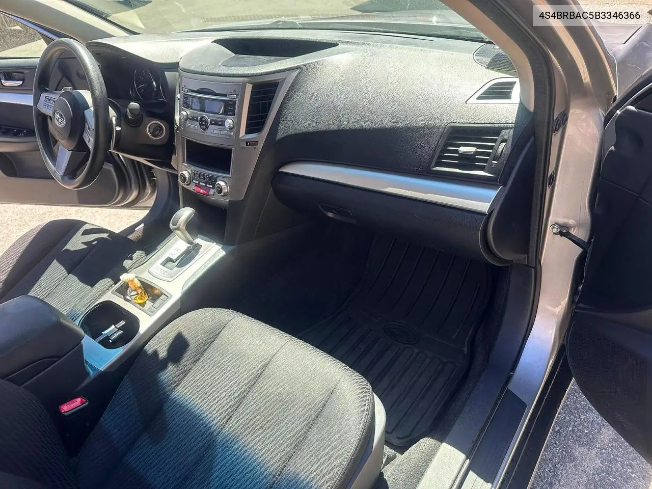 4S4BRBAC5B3346366 2011 Subaru Outback 2.5I