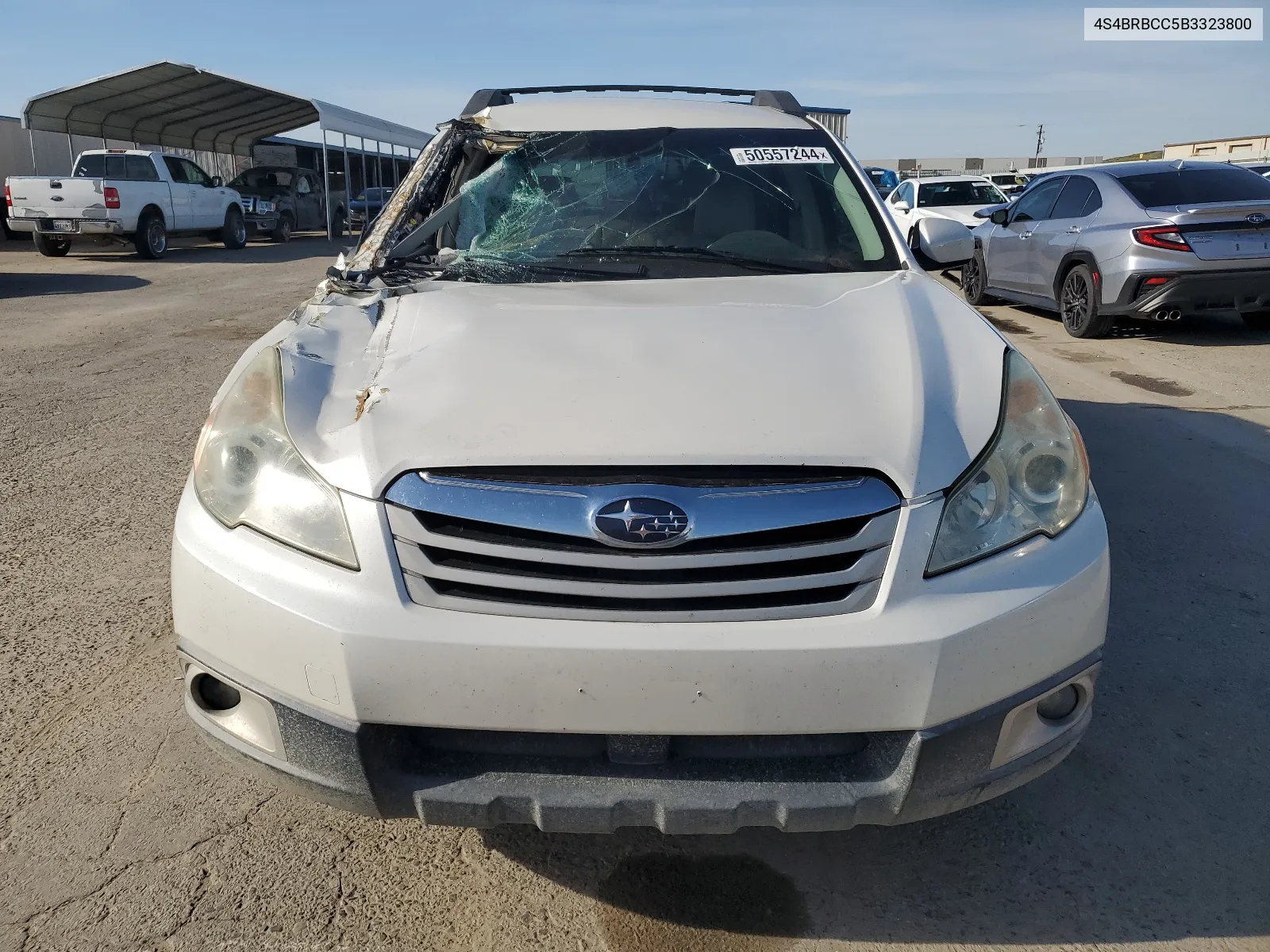 4S4BRBCC5B3323800 2011 Subaru Outback 2.5I Premium