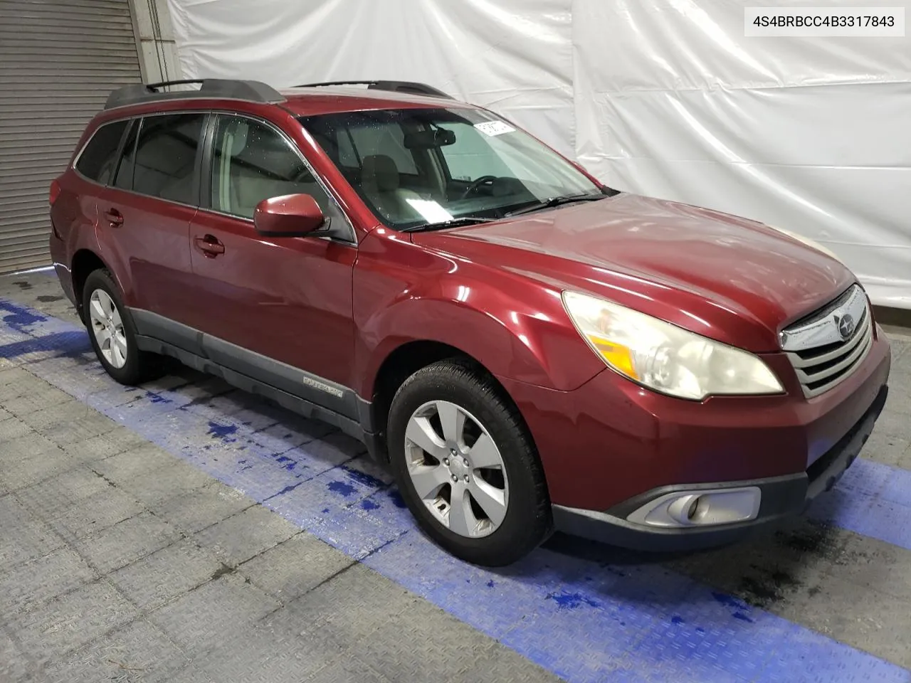 4S4BRBCC4B3317843 2011 Subaru Outback 2.5I Premium