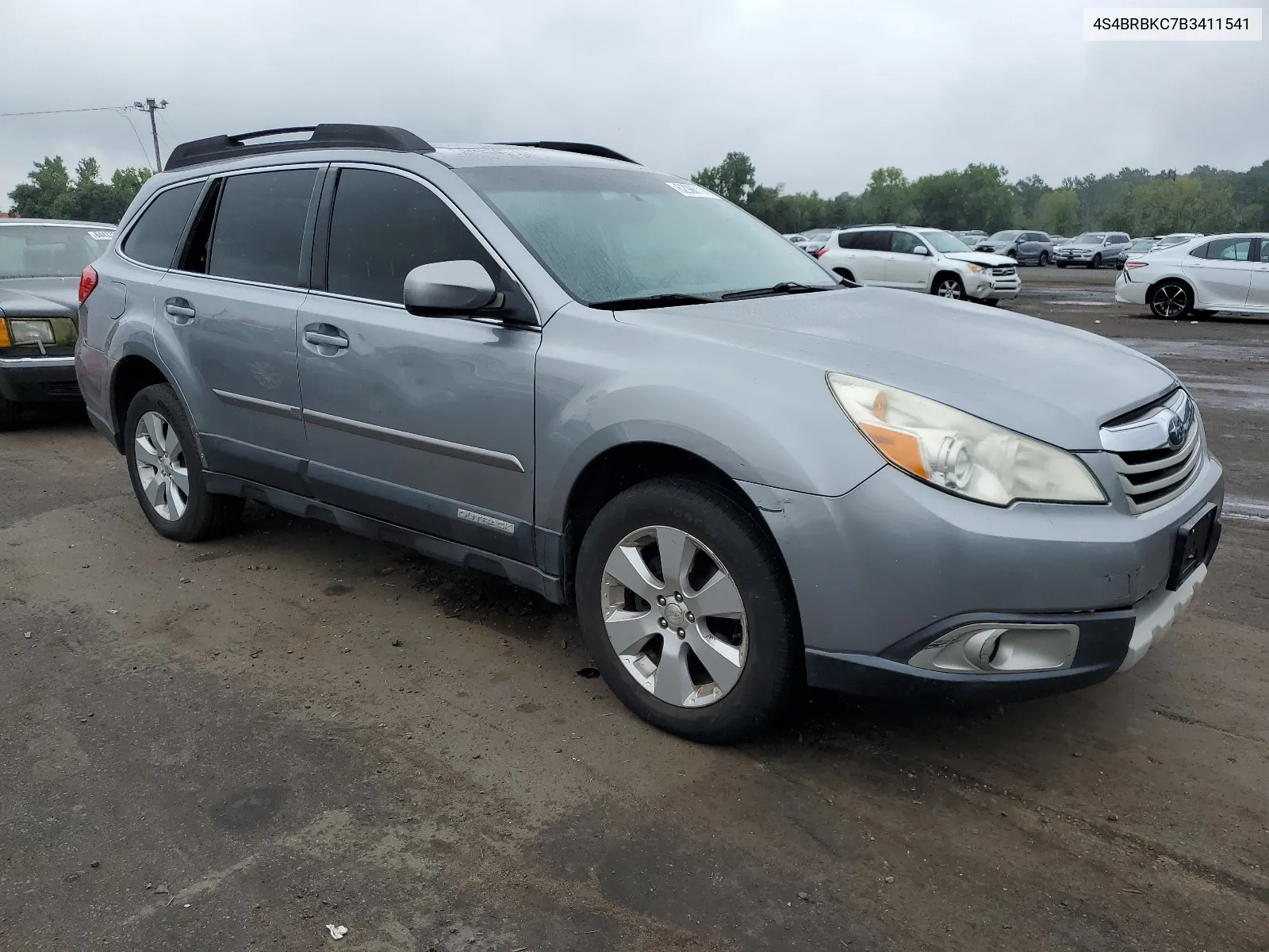 2011 Subaru Outback 2.5I Limited VIN: 4S4BRBKC7B3411541 Lot: 62986114