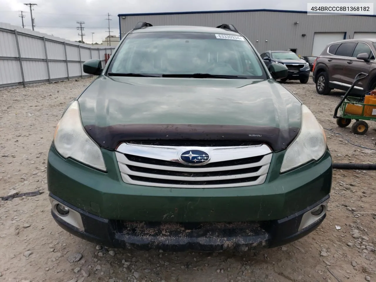 4S4BRCCC8B1368182 2011 Subaru Outback 2.5I Premium