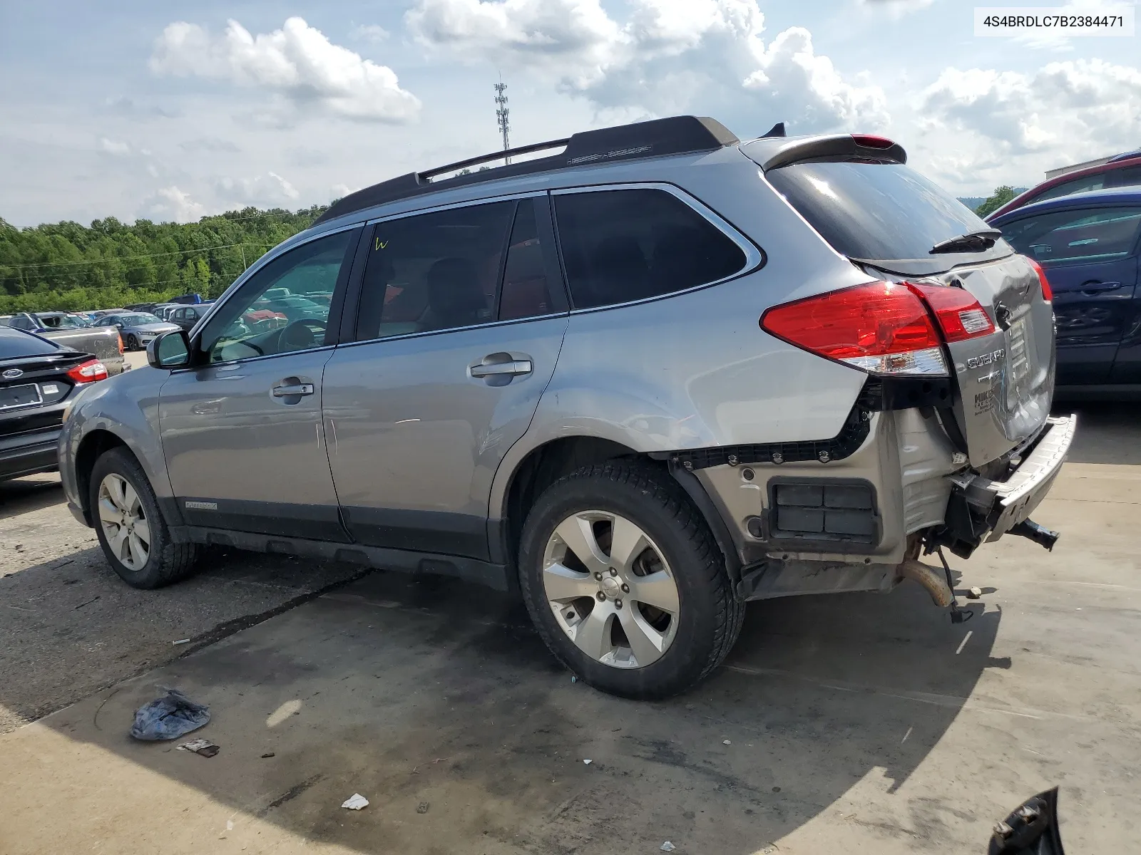 2011 Subaru Outback 3.6R Limited VIN: 4S4BRDLC7B2384471 Lot: 63459294