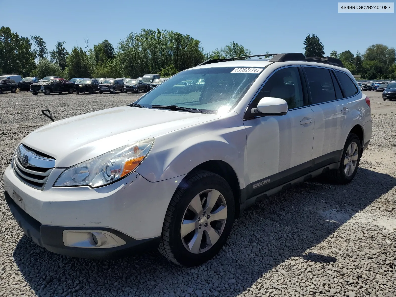 2011 Subaru Outback 3.6R Premium VIN: 4S4BRDGC2B2401087 Lot: 63992174