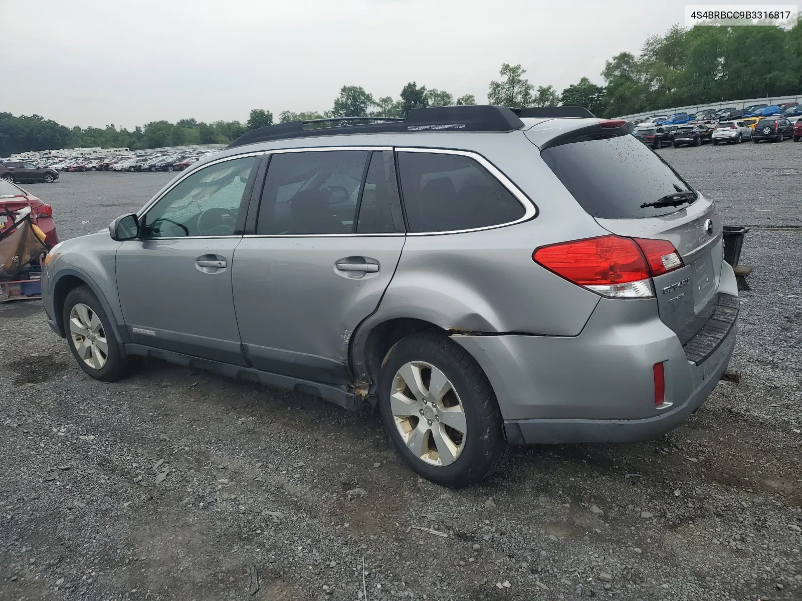 2011 Subaru Outback 2.5I Premium VIN: 4S4BRBCC9B3316817 Lot: 64200054