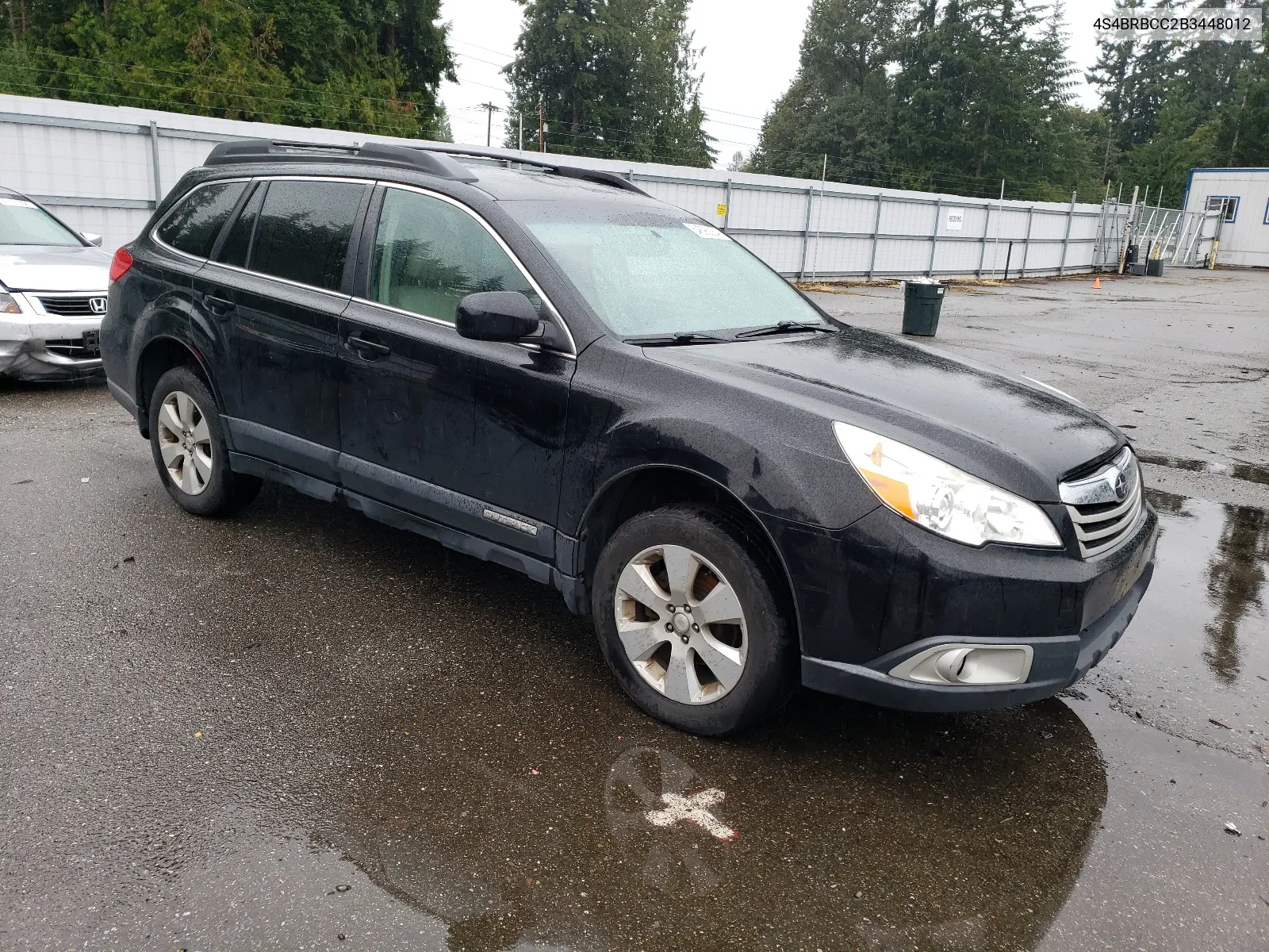 4S4BRBCC2B3448012 2011 Subaru Outback 2.5I Premium