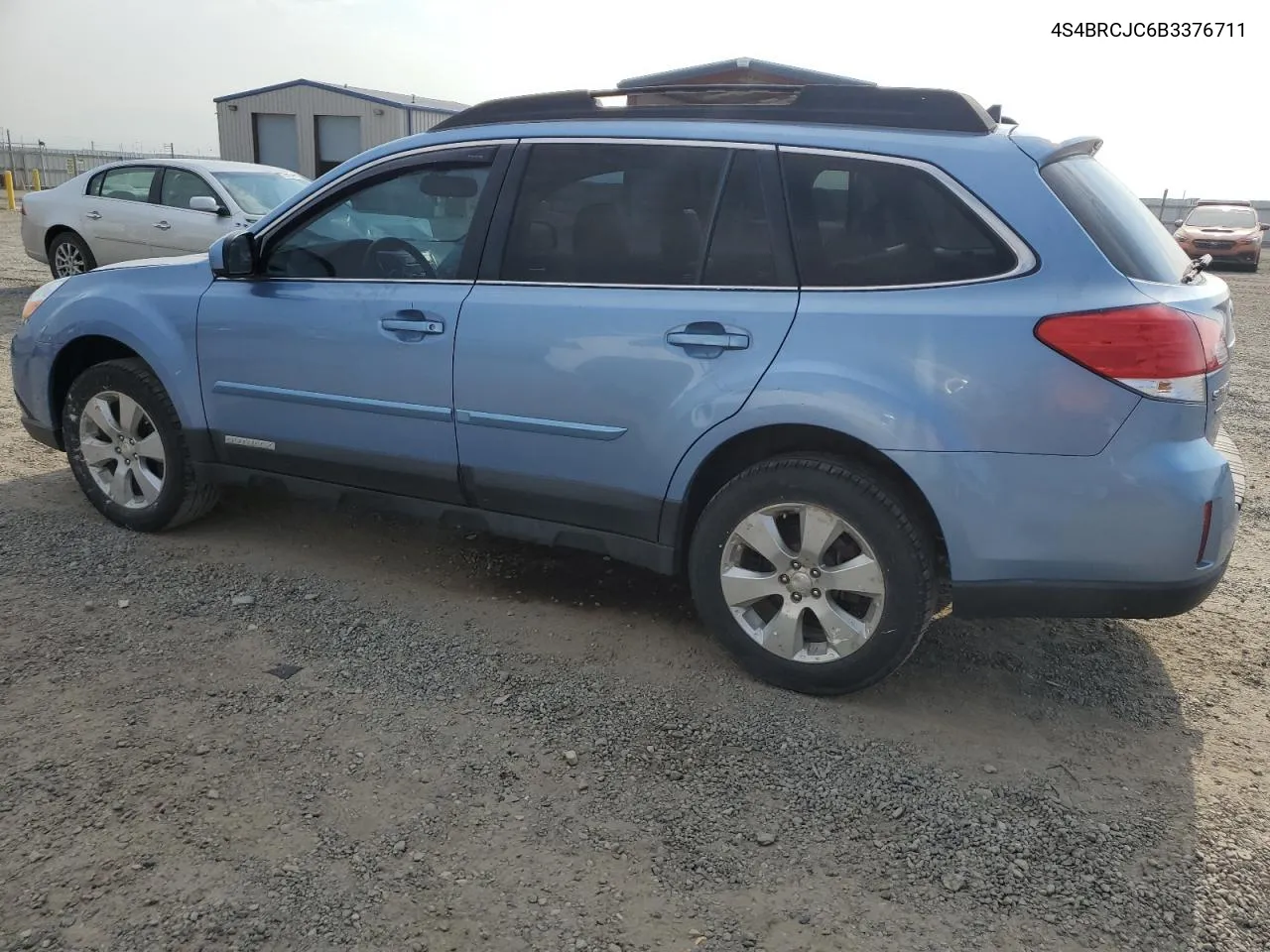 2011 Subaru Outback 2.5I Limited VIN: 4S4BRCJC6B3376711 Lot: 64972634