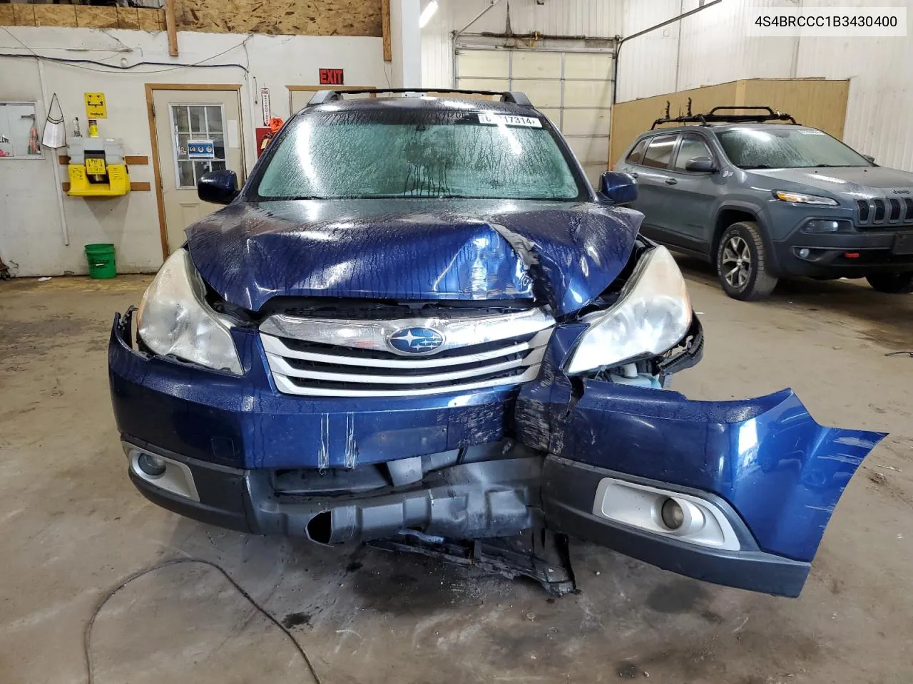 4S4BRCCC1B3430400 2011 Subaru Outback 2.5I Premium