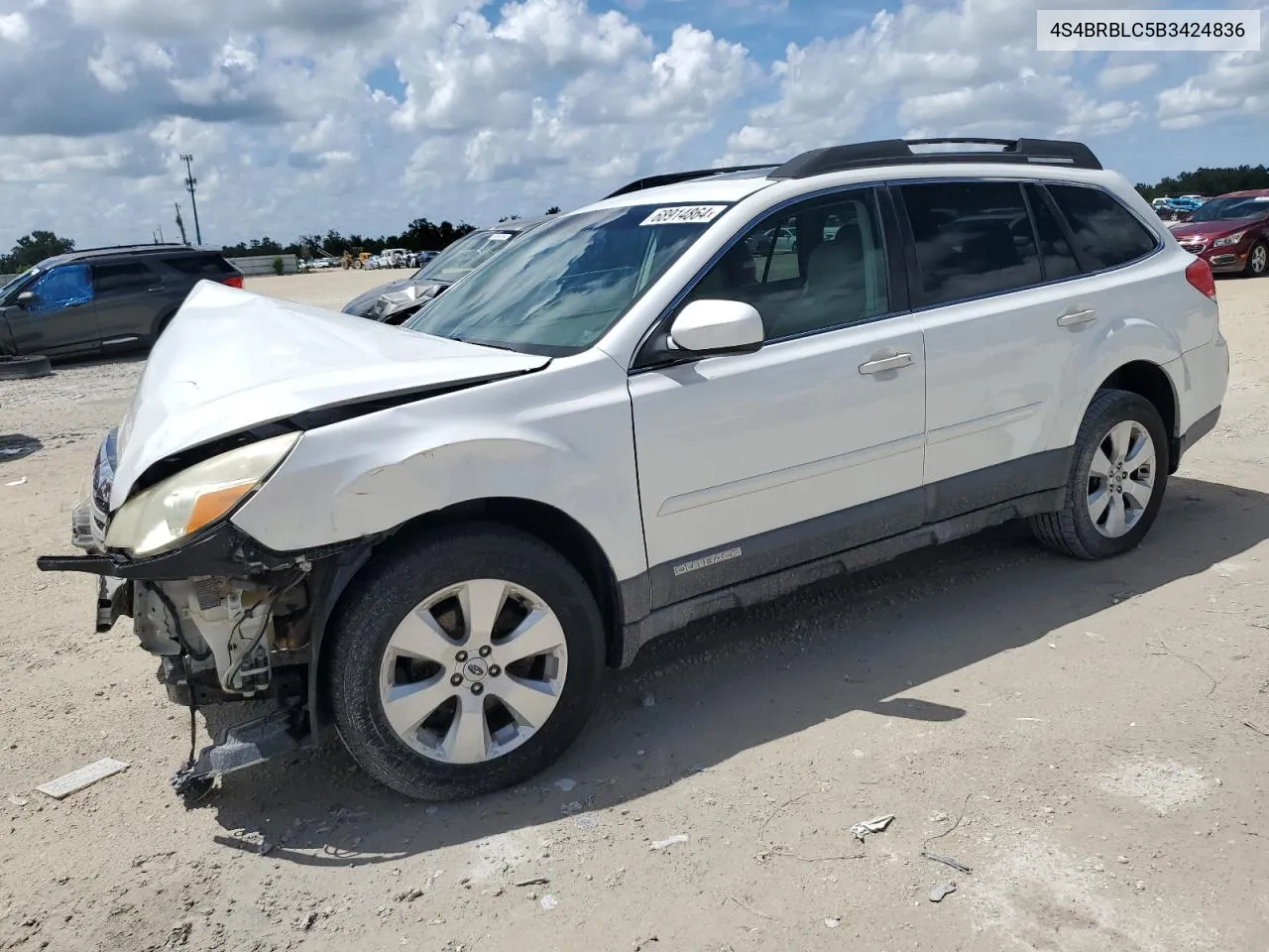 2011 Subaru Outback 2.5I Limited VIN: 4S4BRBLC5B3424836 Lot: 68914864