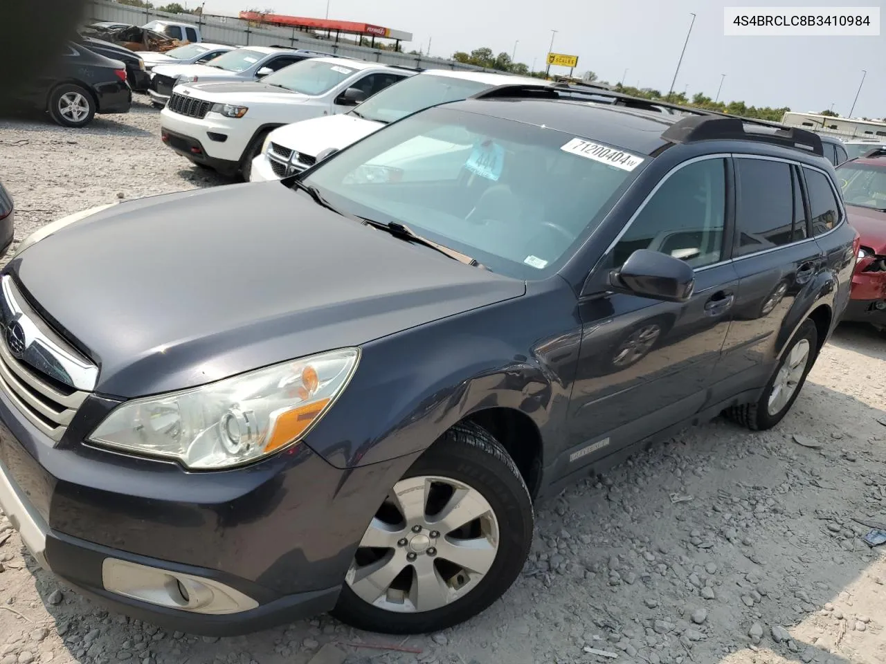 4S4BRCLC8B3410984 2011 Subaru Outback 2.5I Limited