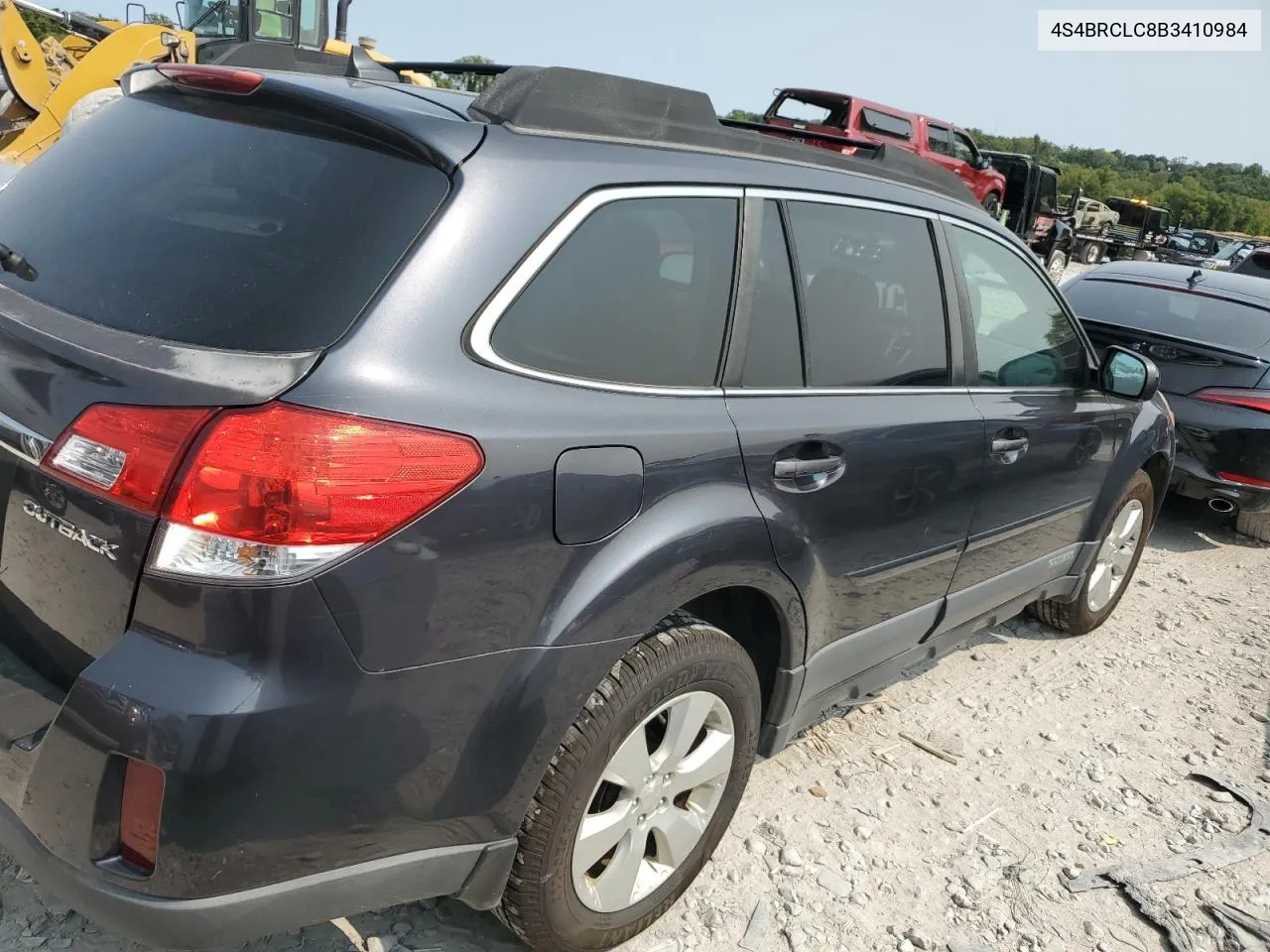 2011 Subaru Outback 2.5I Limited VIN: 4S4BRCLC8B3410984 Lot: 71200404