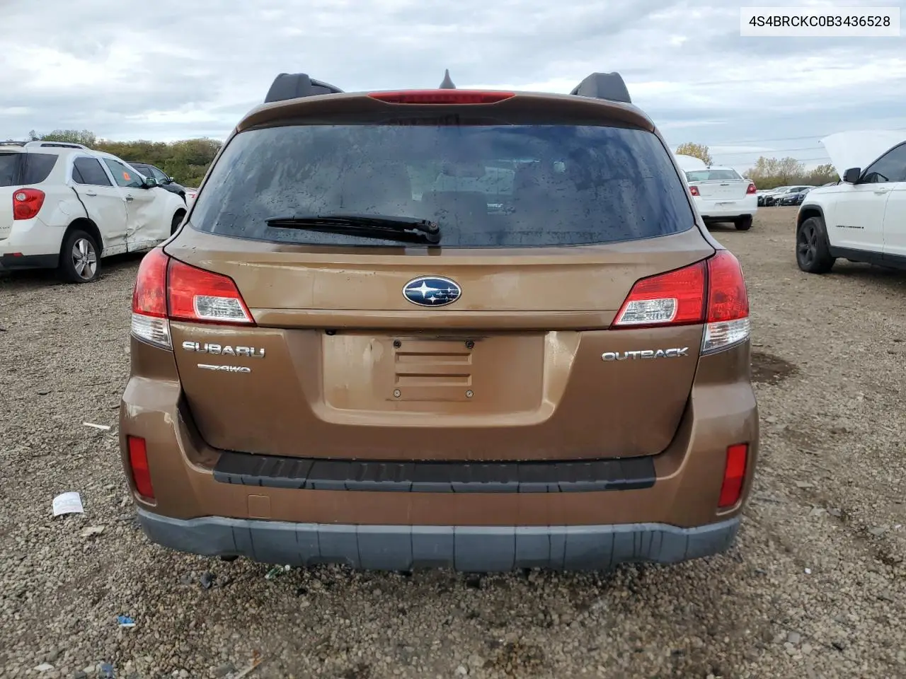 4S4BRCKC0B3436528 2011 Subaru Outback 2.5I Limited