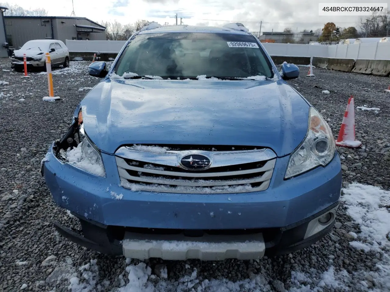 4S4BRCKC7B3324647 2011 Subaru Outback 2.5I Limited