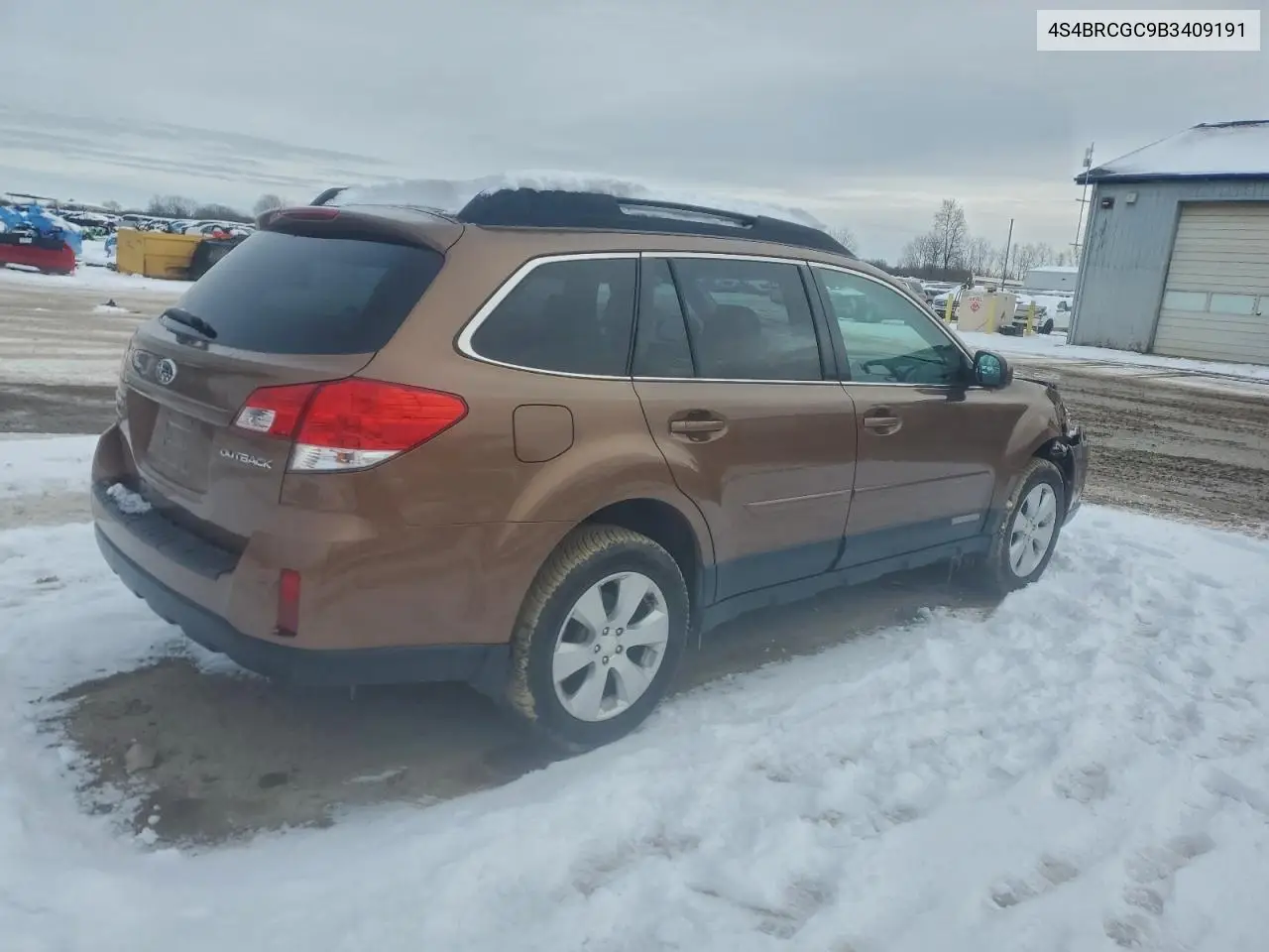 4S4BRCGC9B3409191 2011 Subaru Outback 2.5I Premium