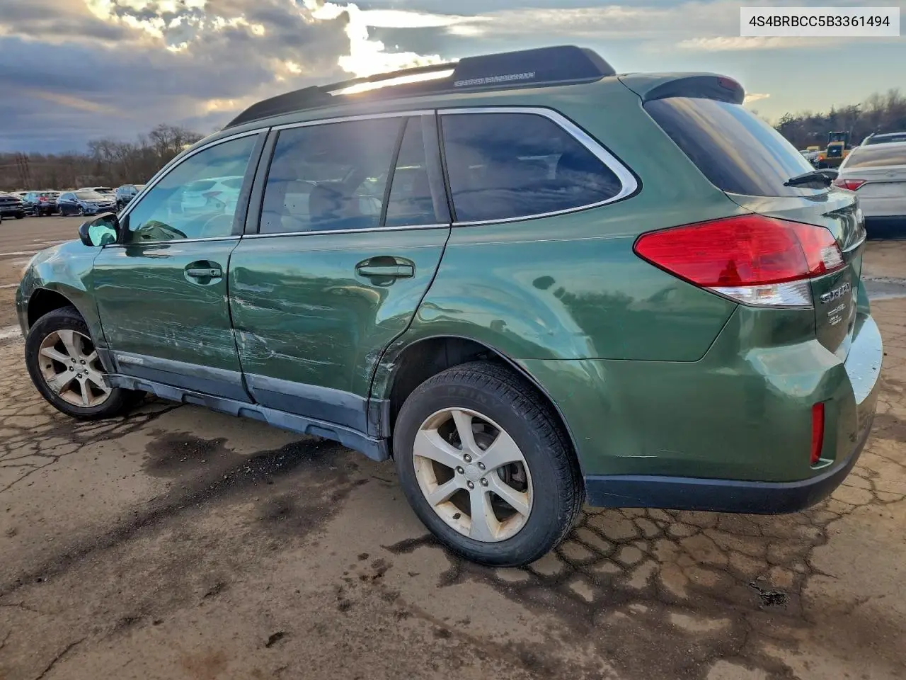 4S4BRBCC5B3361494 2011 Subaru Outback 2.5I Premium