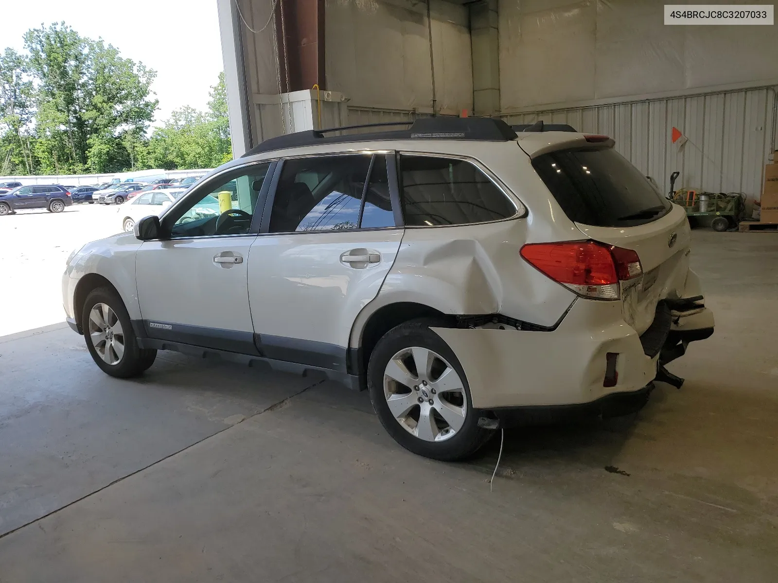 4S4BRCJC8C3207033 2012 Subaru Outback 2.5I Limited