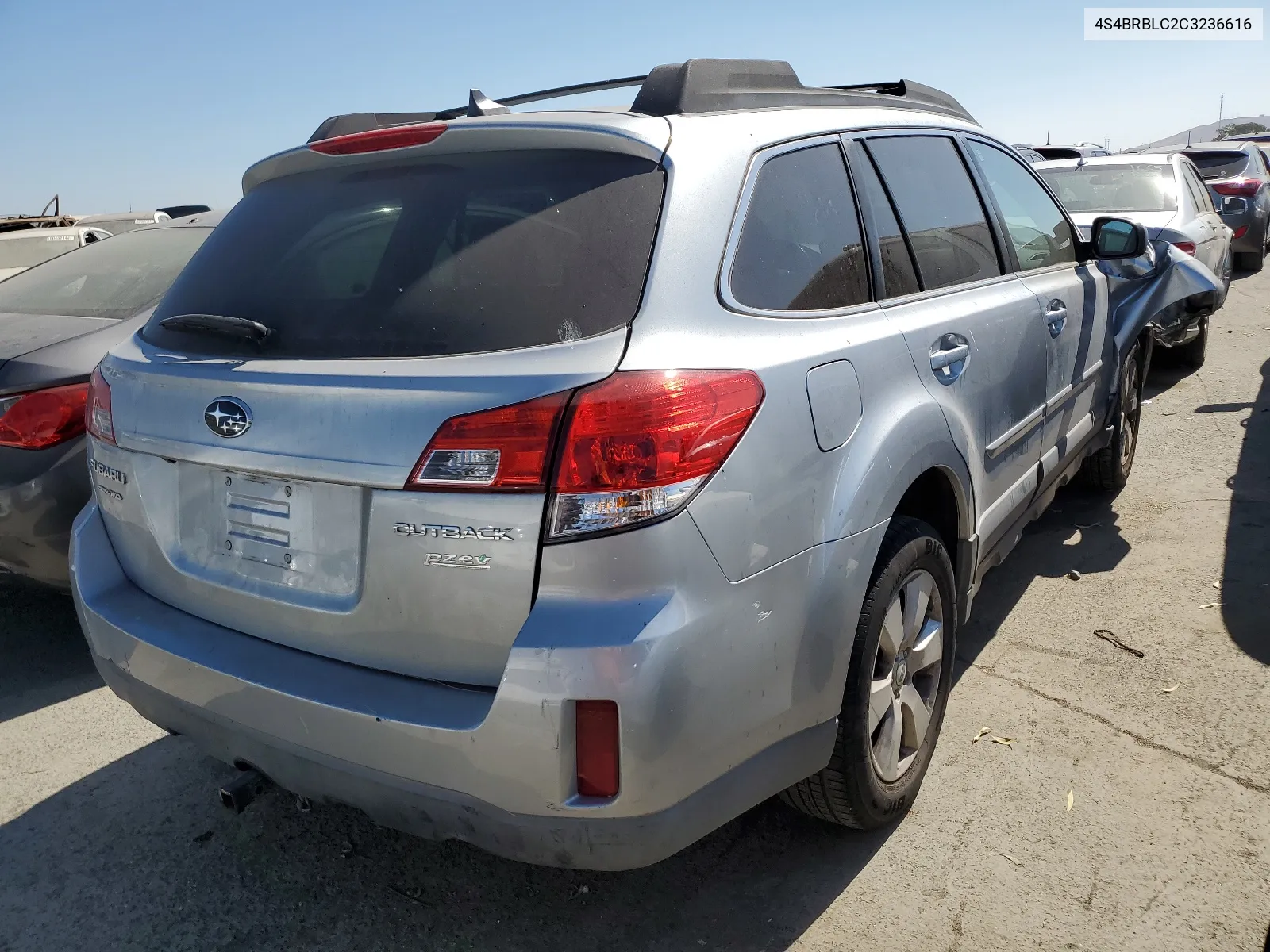 2012 Subaru Outback 2.5I Limited VIN: 4S4BRBLC2C3236616 Lot: 63722024