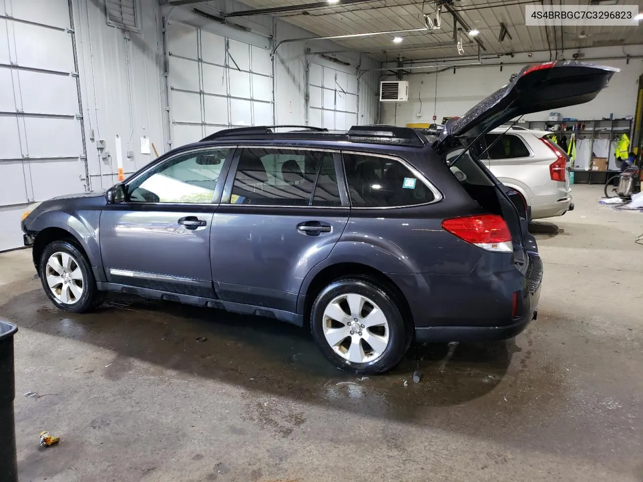 4S4BRBGC7C3296823 2012 Subaru Outback 2.5I Premium