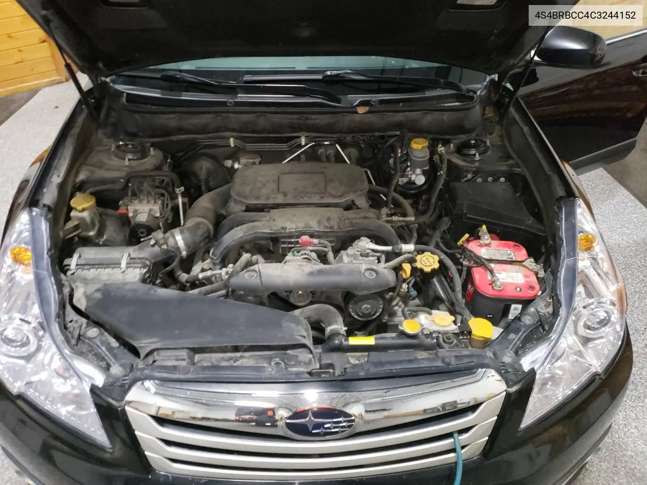 4S4BRBCC4C3244152 2012 Subaru Outback 2.5I Premium