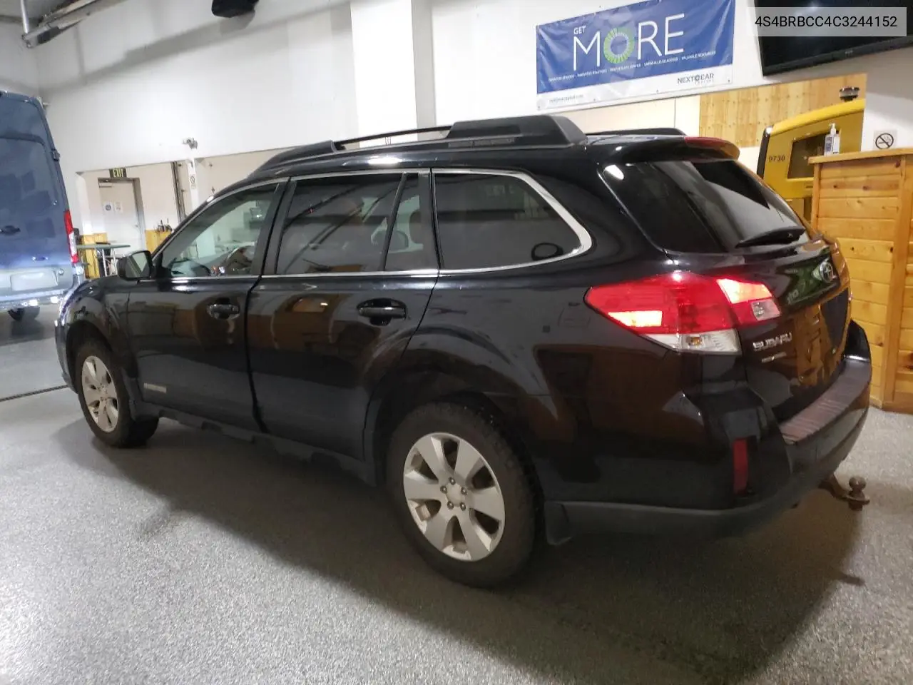 4S4BRBCC4C3244152 2012 Subaru Outback 2.5I Premium