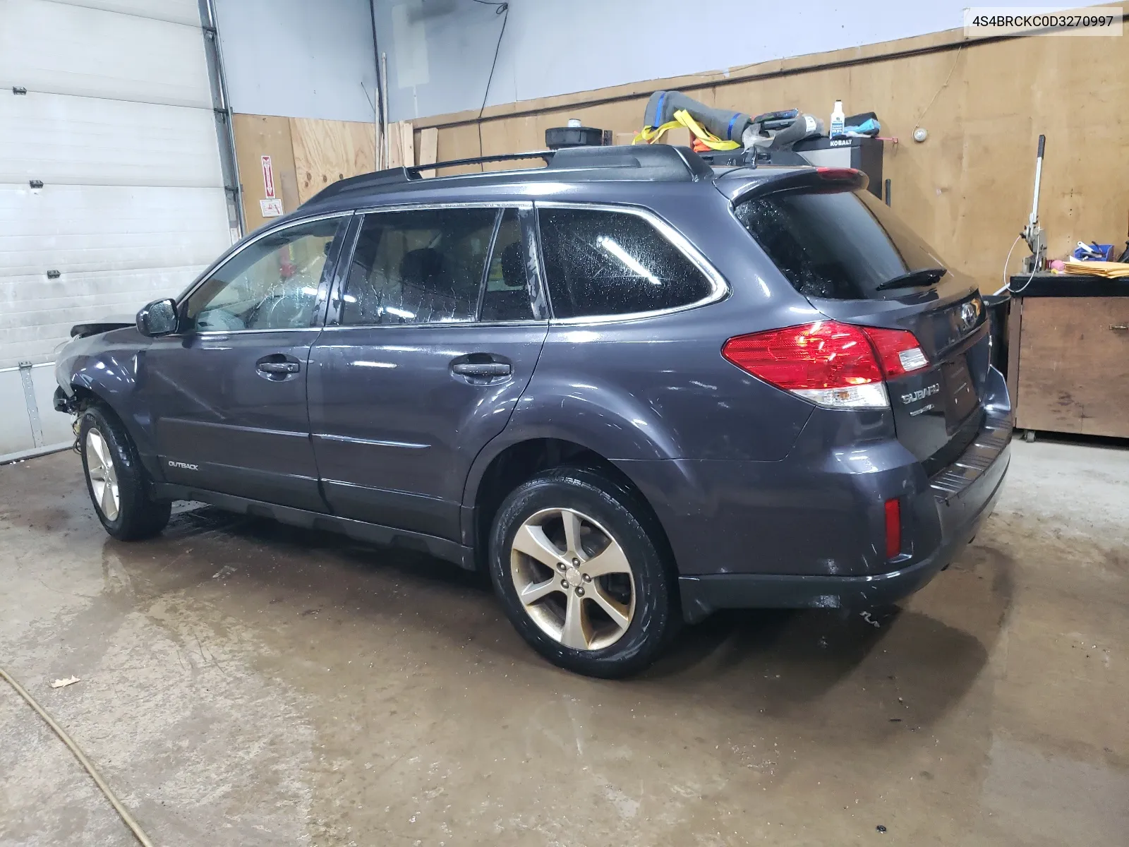 4S4BRCKC0D3270997 2013 Subaru Outback 2.5I Limited