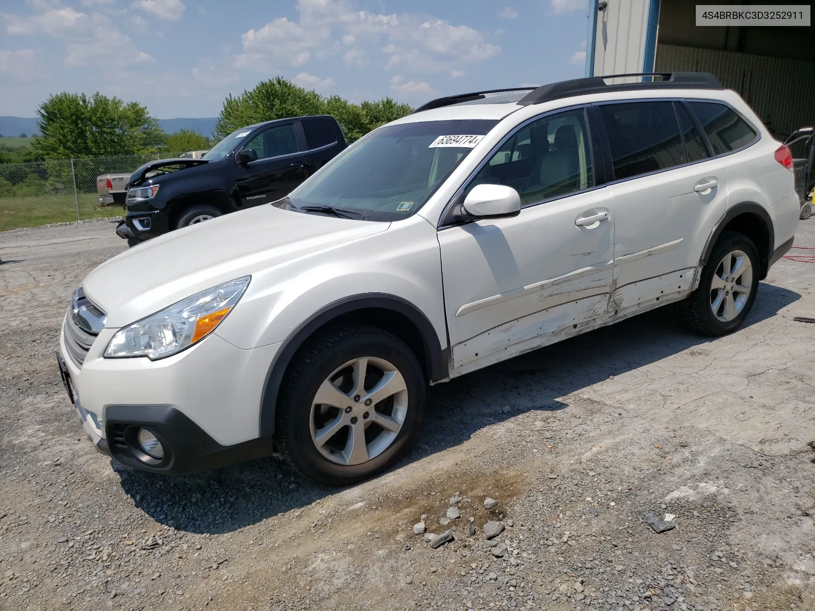 4S4BRBKC3D3252911 2013 Subaru Outback 2.5I Limited