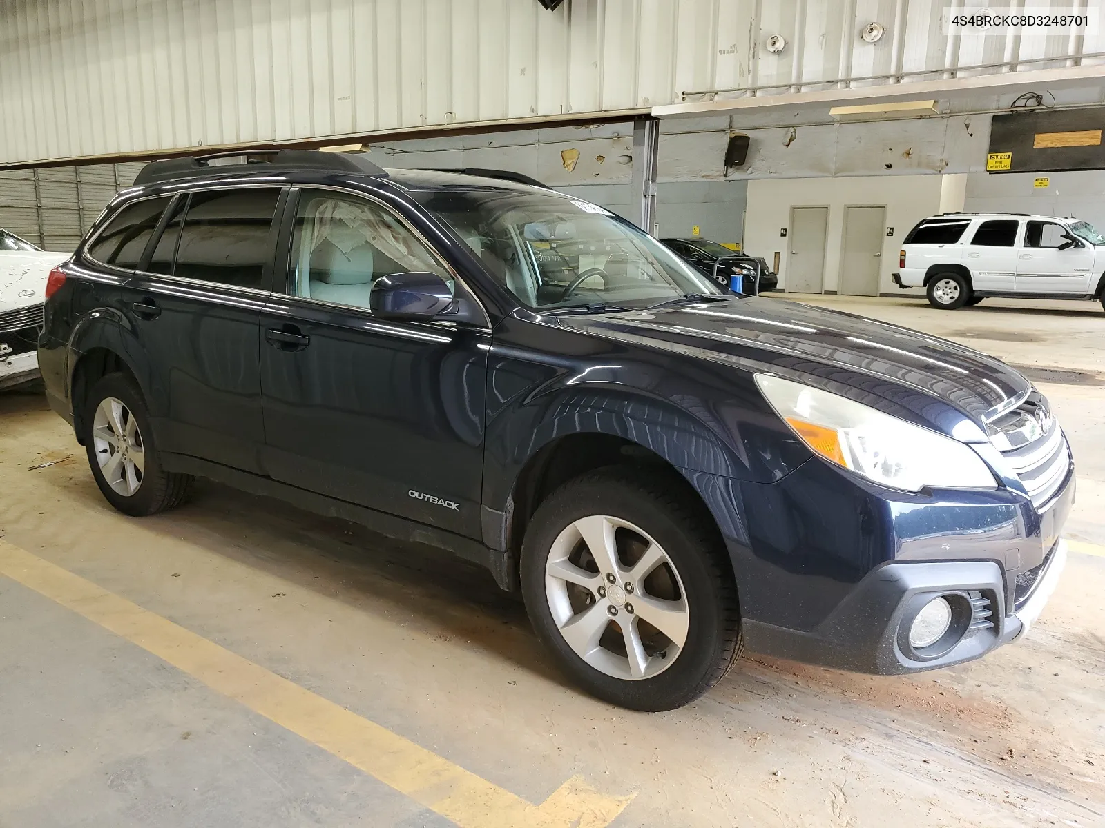 4S4BRCKC8D3248701 2013 Subaru Outback 2.5I Limited