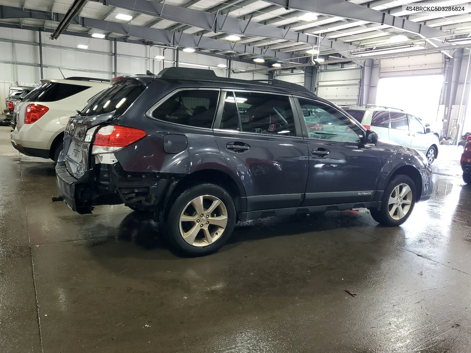 2013 Subaru Outback 2.5I Limited VIN: 4S4BRCKC5D3286824 Lot: 64623324