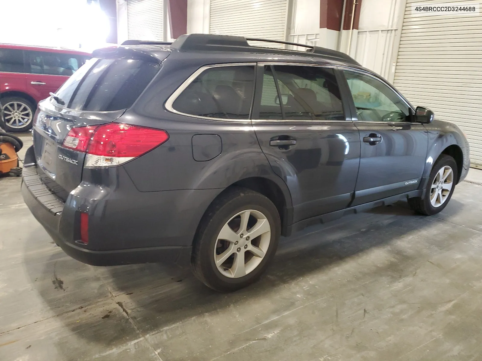 4S4BRCCC2D3244688 2013 Subaru Outback 2.5I Premium