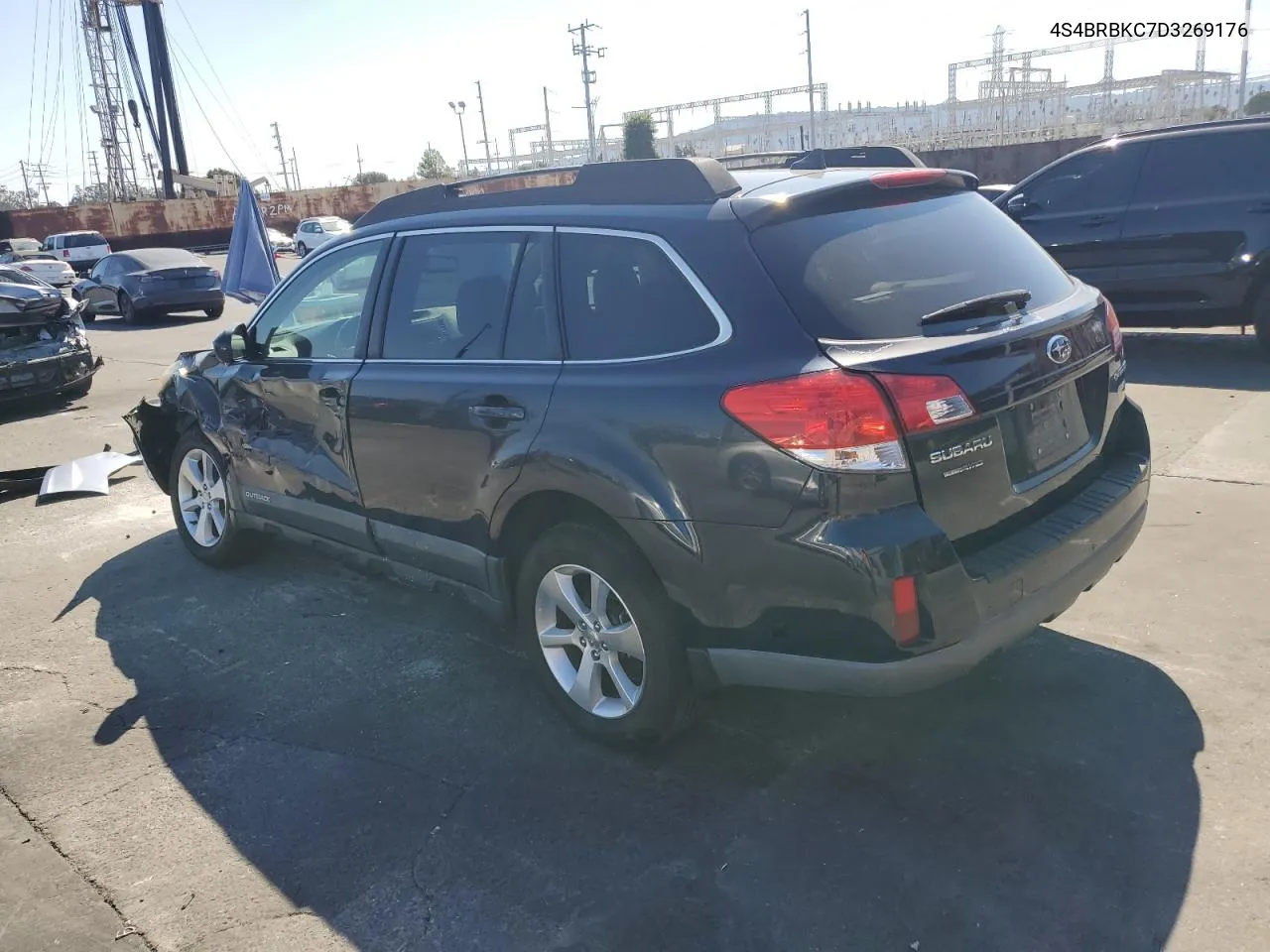 2013 Subaru Outback 2.5I Limited VIN: 4S4BRBKC7D3269176 Lot: 70534544