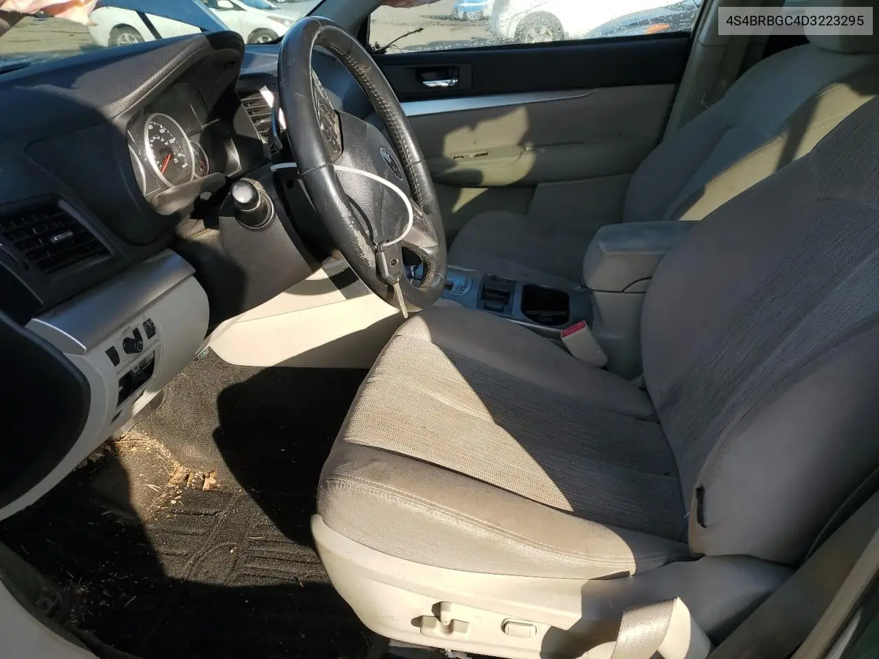4S4BRBGC4D3223295 2013 Subaru Outback 2.5I Premium