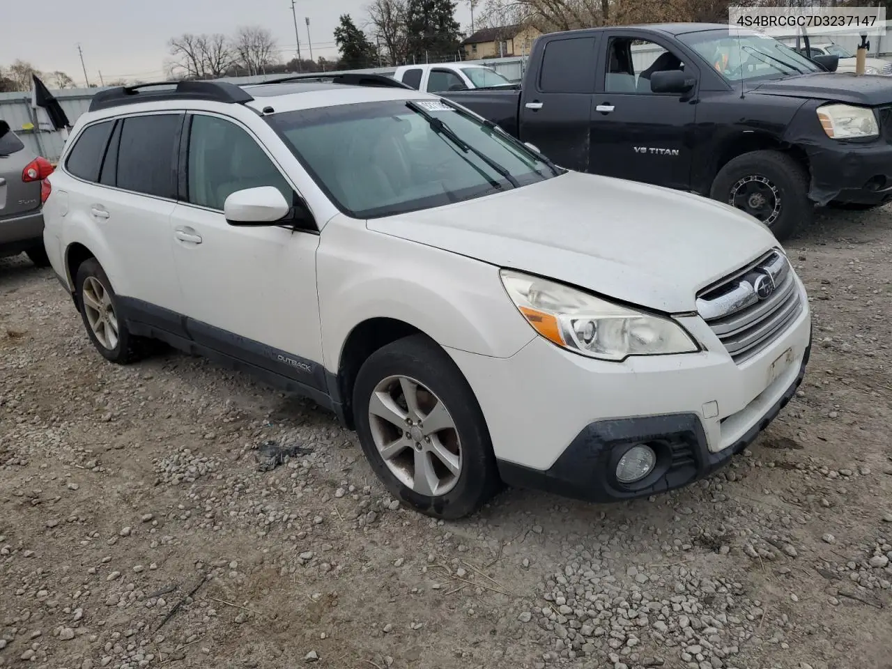 4S4BRCGC7D3237147 2013 Subaru Outback 2.5I Premium
