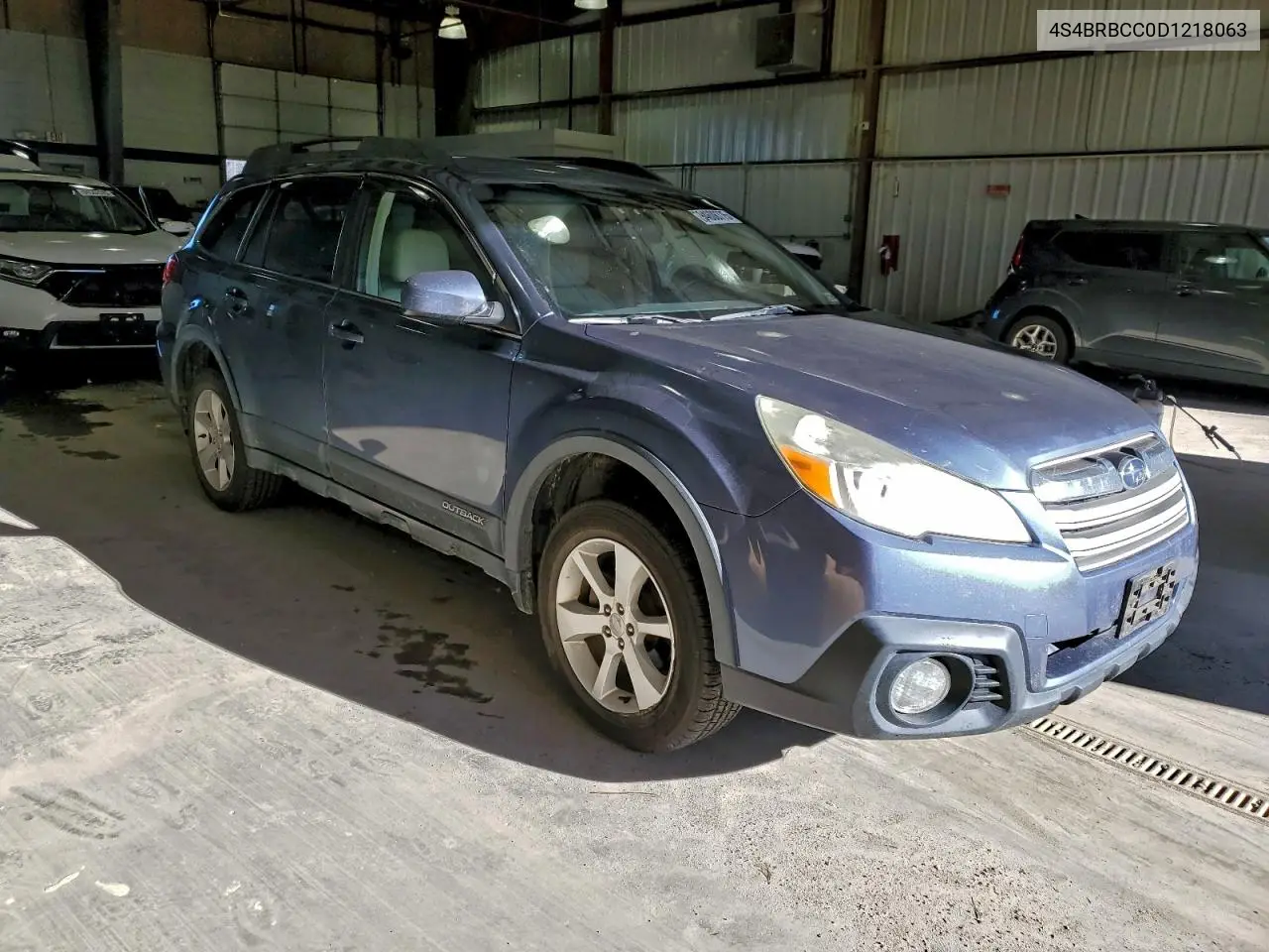 4S4BRBCC0D1218063 2013 Subaru Outback 2.5I Premium
