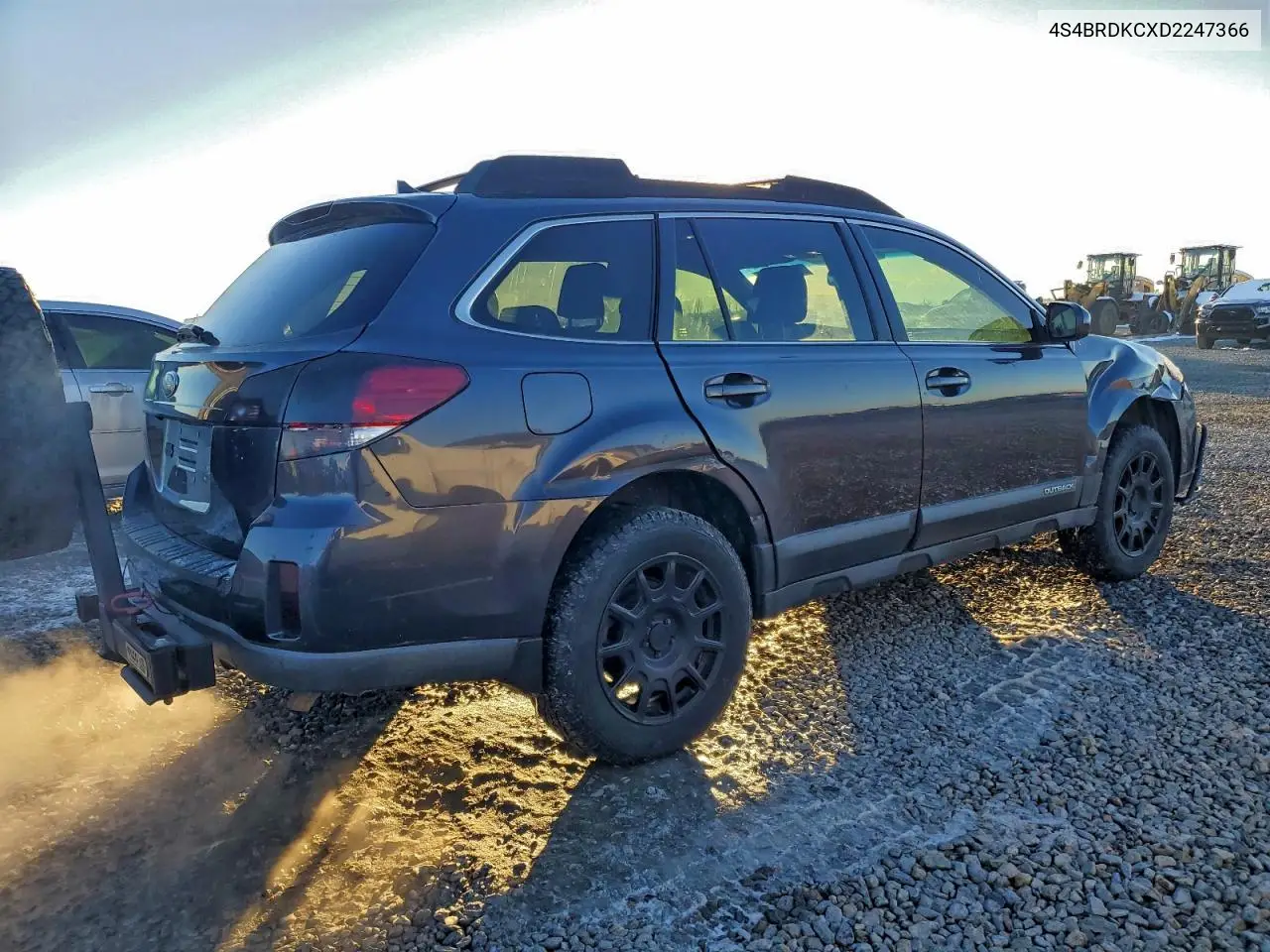 4S4BRDKCXD2247366 2013 Subaru Outback 3.6R Limited