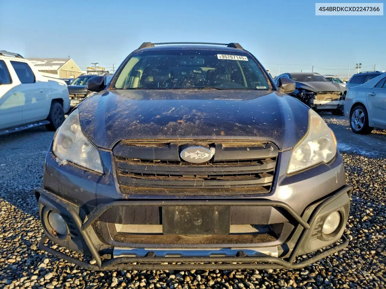 4S4BRDKCXD2247366 2013 Subaru Outback 3.6R Limited