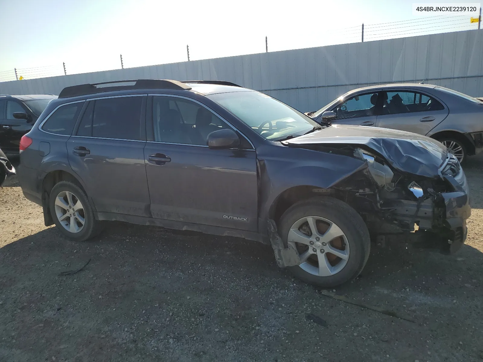 2014 Subaru Outback 3.6R Limited VIN: 4S4BRJNCXE2239120 Lot: 61901214