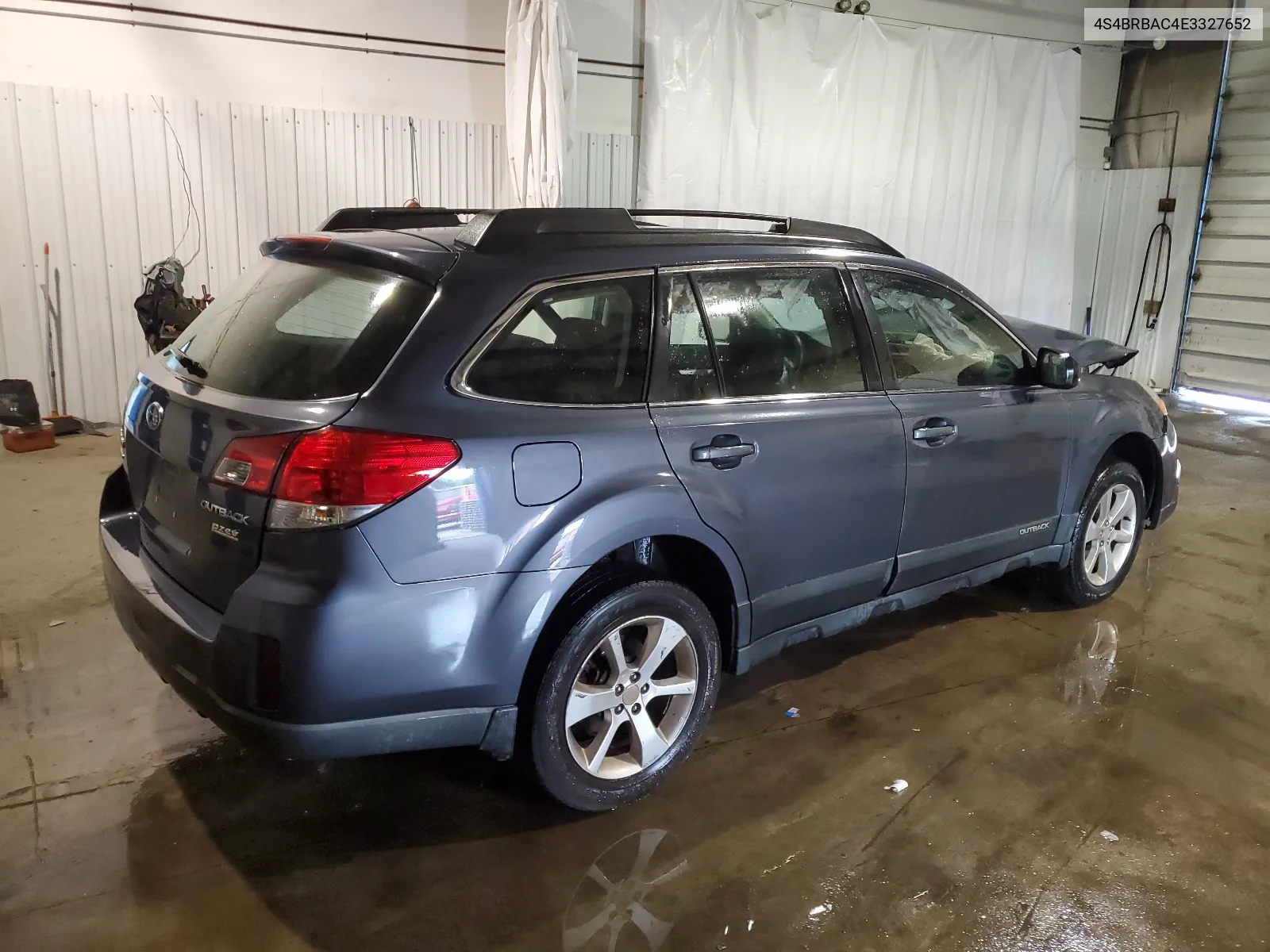 4S4BRBAC4E3327652 2014 Subaru Outback 2.5I