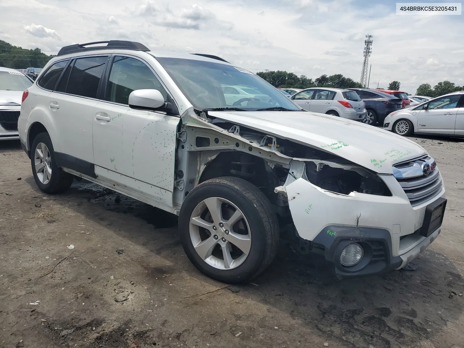 2014 Subaru Outback 2.5I Limited VIN: 4S4BRBKC5E3205431 Lot: 64042784