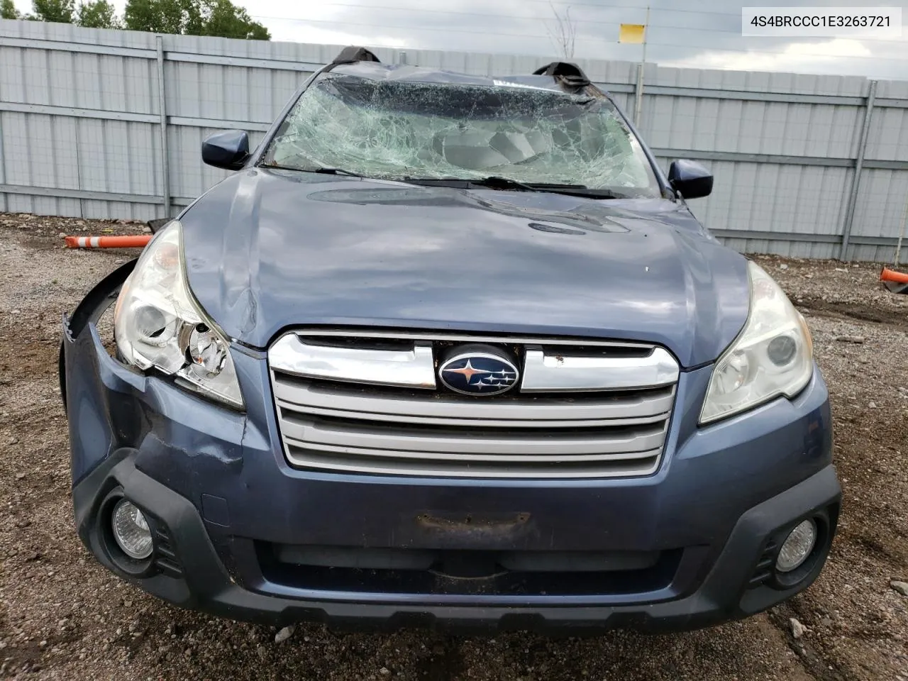 4S4BRCCC1E3263721 2014 Subaru Outback 2.5I Premium