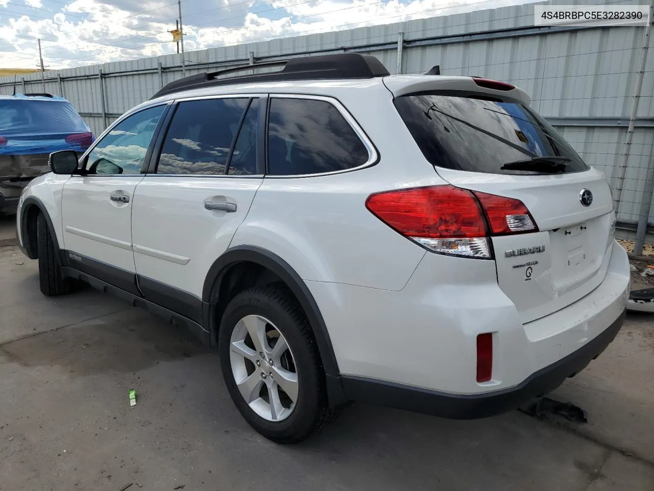 2014 Subaru Outback 2.5I Limited VIN: 4S4BRBPC5E3282390 Lot: 69527094