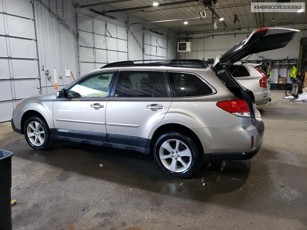 2014 Subaru Outback 2.5I Premium VIN: 4S4BRBCC8E3263063 Lot: 69799224