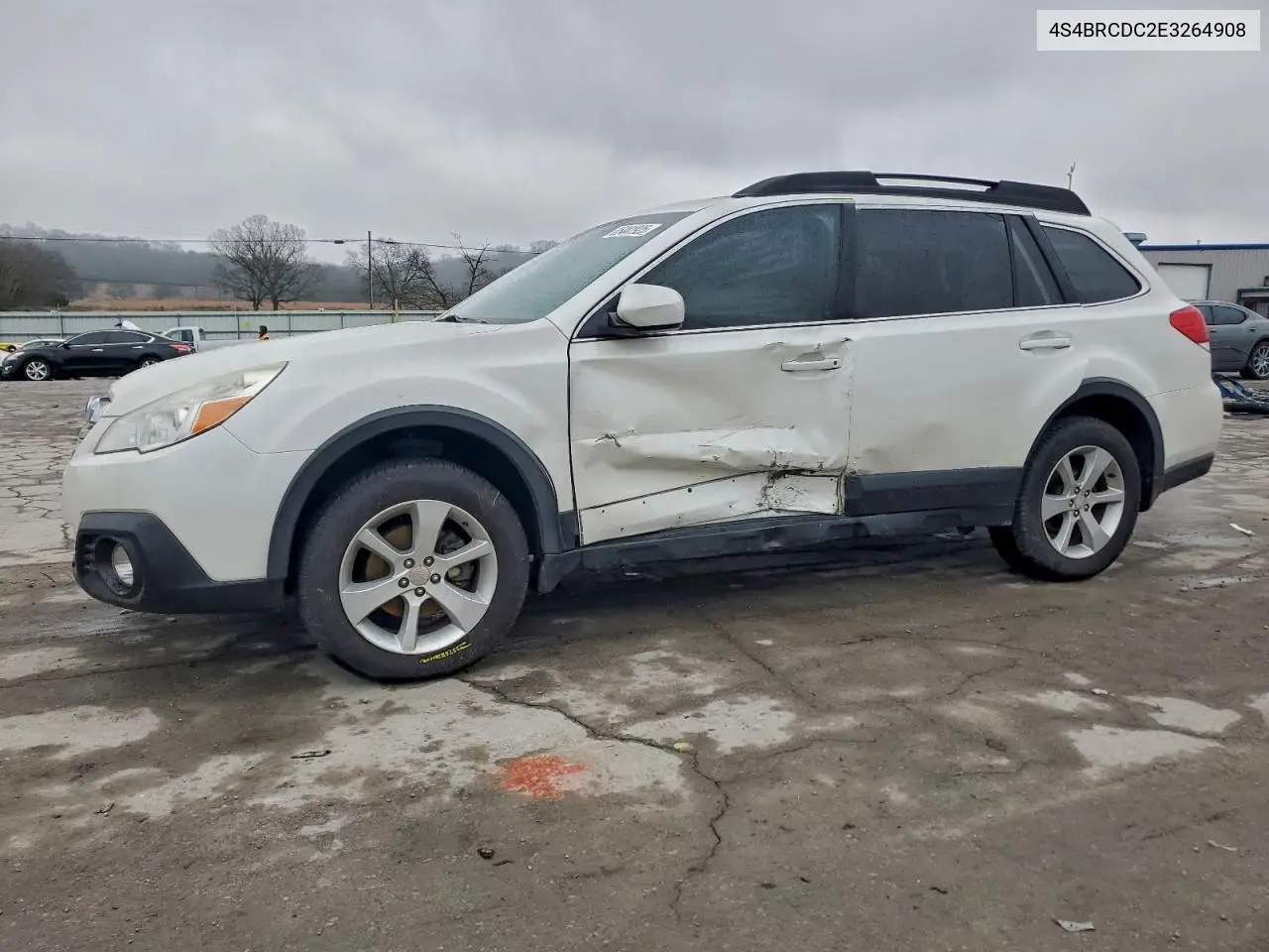 4S4BRCDC2E3264908 2014 Subaru Outback 2.5I Premium