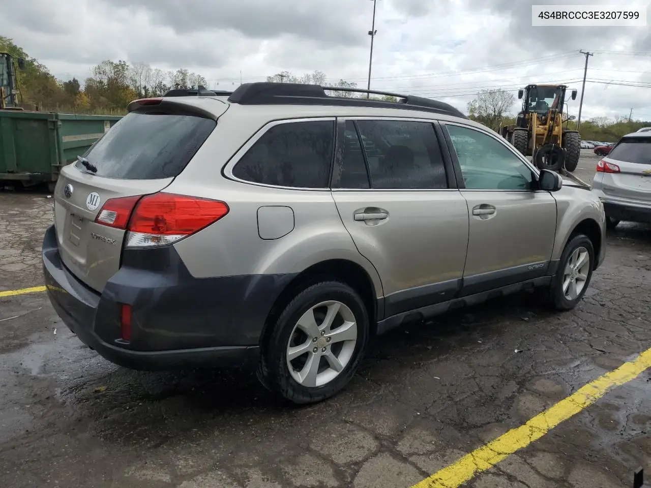 4S4BRCCC3E3207599 2014 Subaru Outback 2.5I Premium