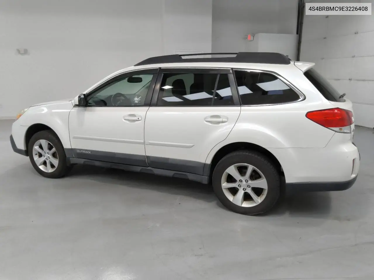 4S4BRBMC9E3226408 2014 Subaru Outback 2.5I Limited