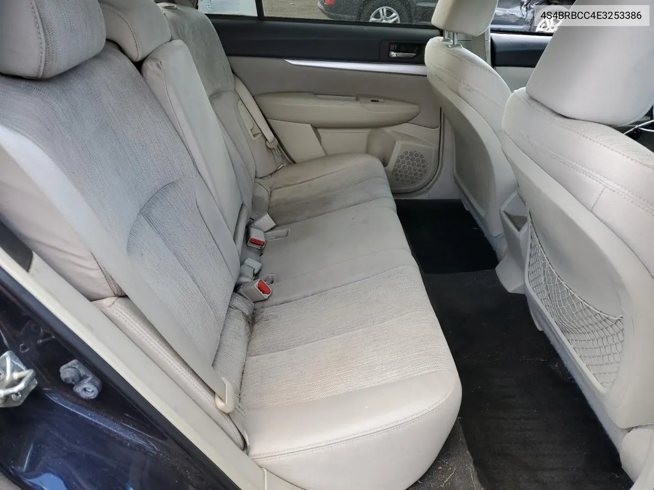 4S4BRBCC4E3253386 2014 Subaru Outback 2.5I Premium