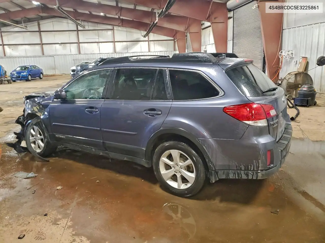 4S4BRCDC5E3225861 2014 Subaru Outback 2.5I Premium