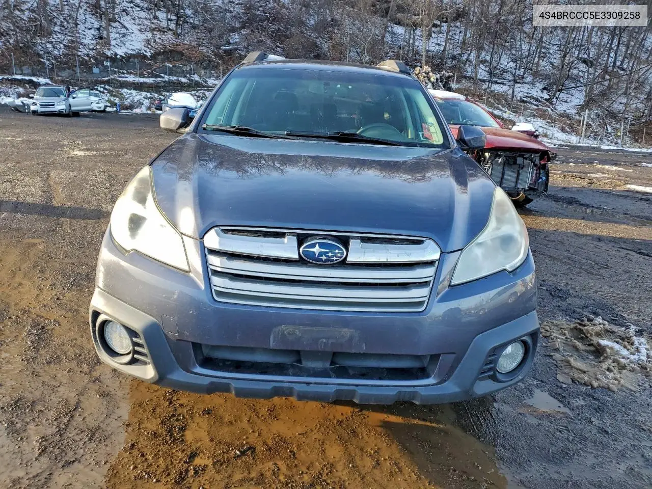 4S4BRCCC5E3309258 2014 Subaru Outback 2.5I Premium