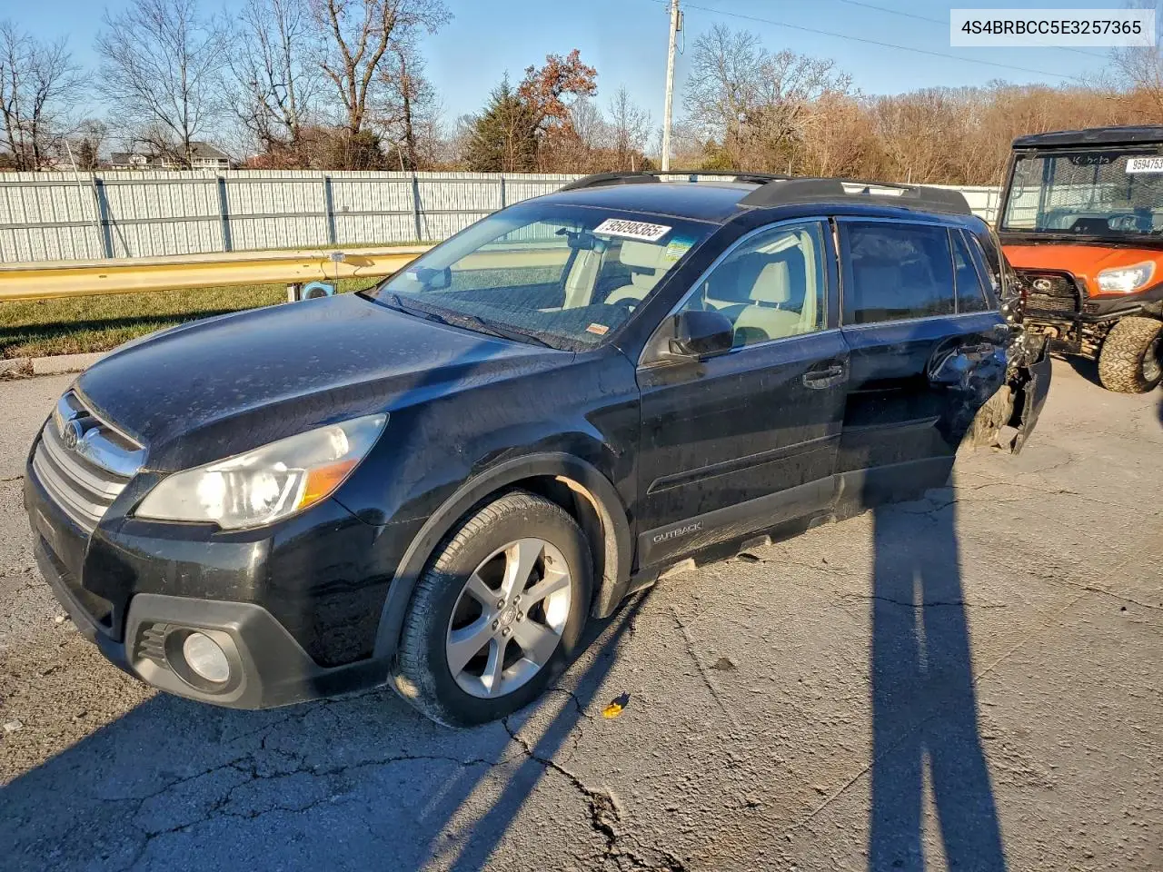 4S4BRBCC5E3257365 2014 Subaru Outback 2.5I Premium